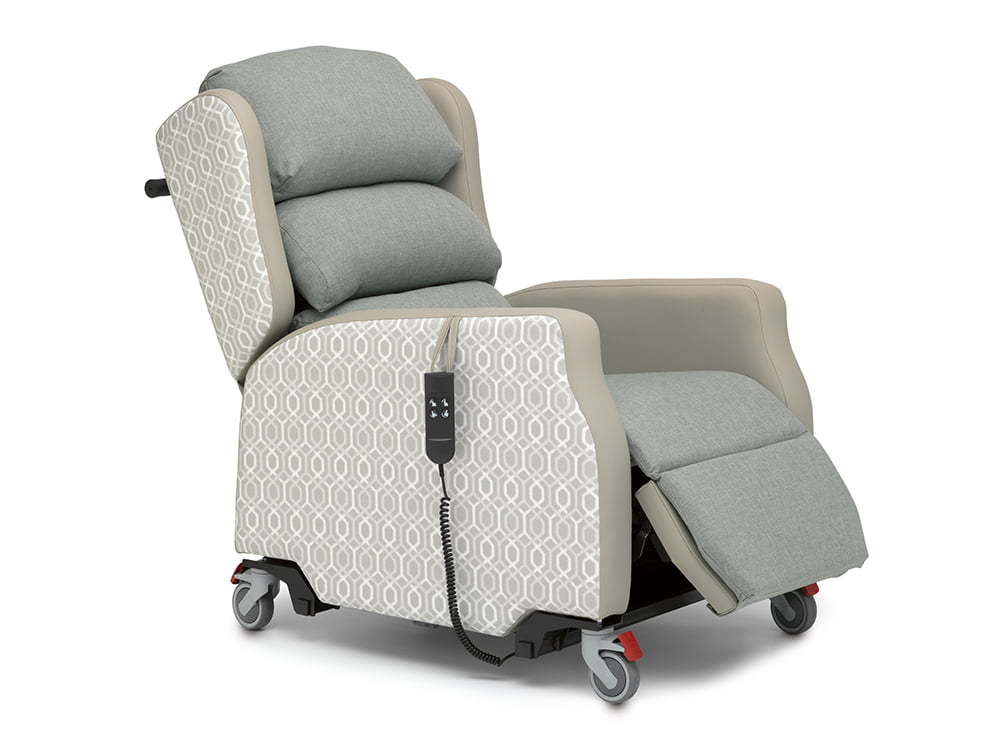 Why the OSKA® Regis Rise and Recline chair is ideal for your care